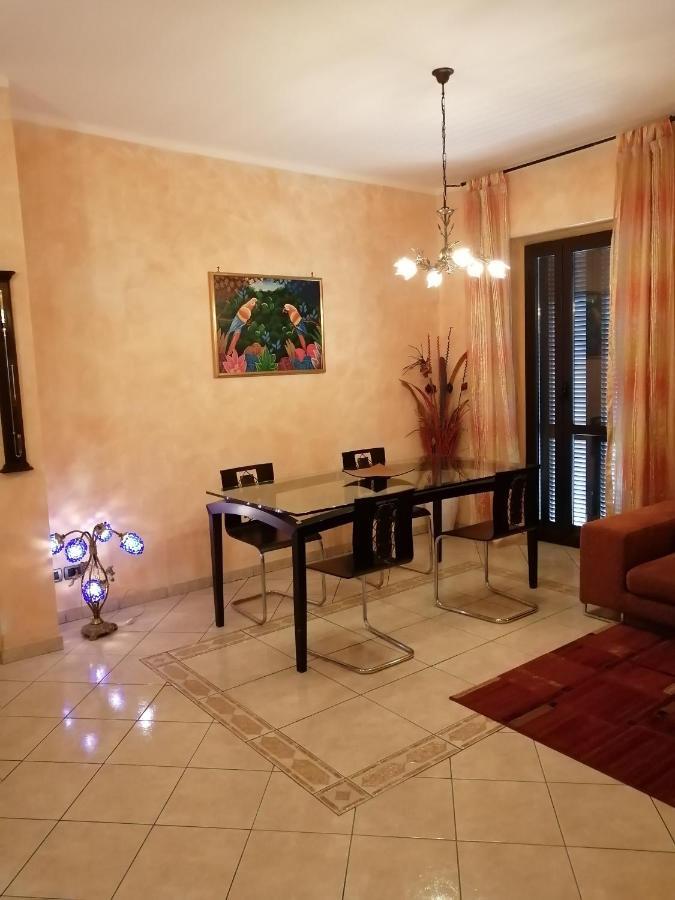 La Casa di Laura Apartment Cirie Bagian luar foto